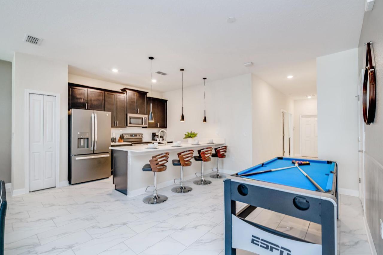 Beautiful Modern Home Wprivate Pool Near Wdw Kissimmee Bagian luar foto