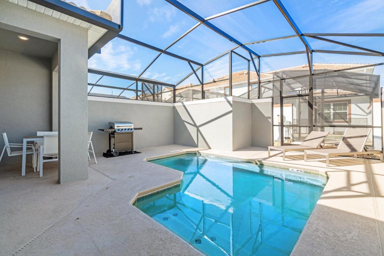 Beautiful Modern Home Wprivate Pool Near Wdw Kissimmee Bagian luar foto